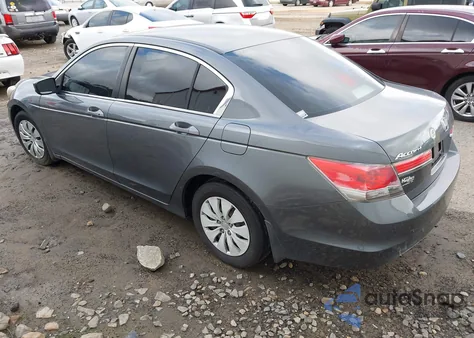 2012 Honda Accord 2.4 Lx z USA, uszkodzony, nr VIN 1HGCP2F39CA110664